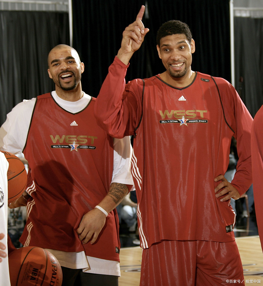 和田宇宙地毯队夺得2025新疆阿图什杯冠军，冠军奖金100万元