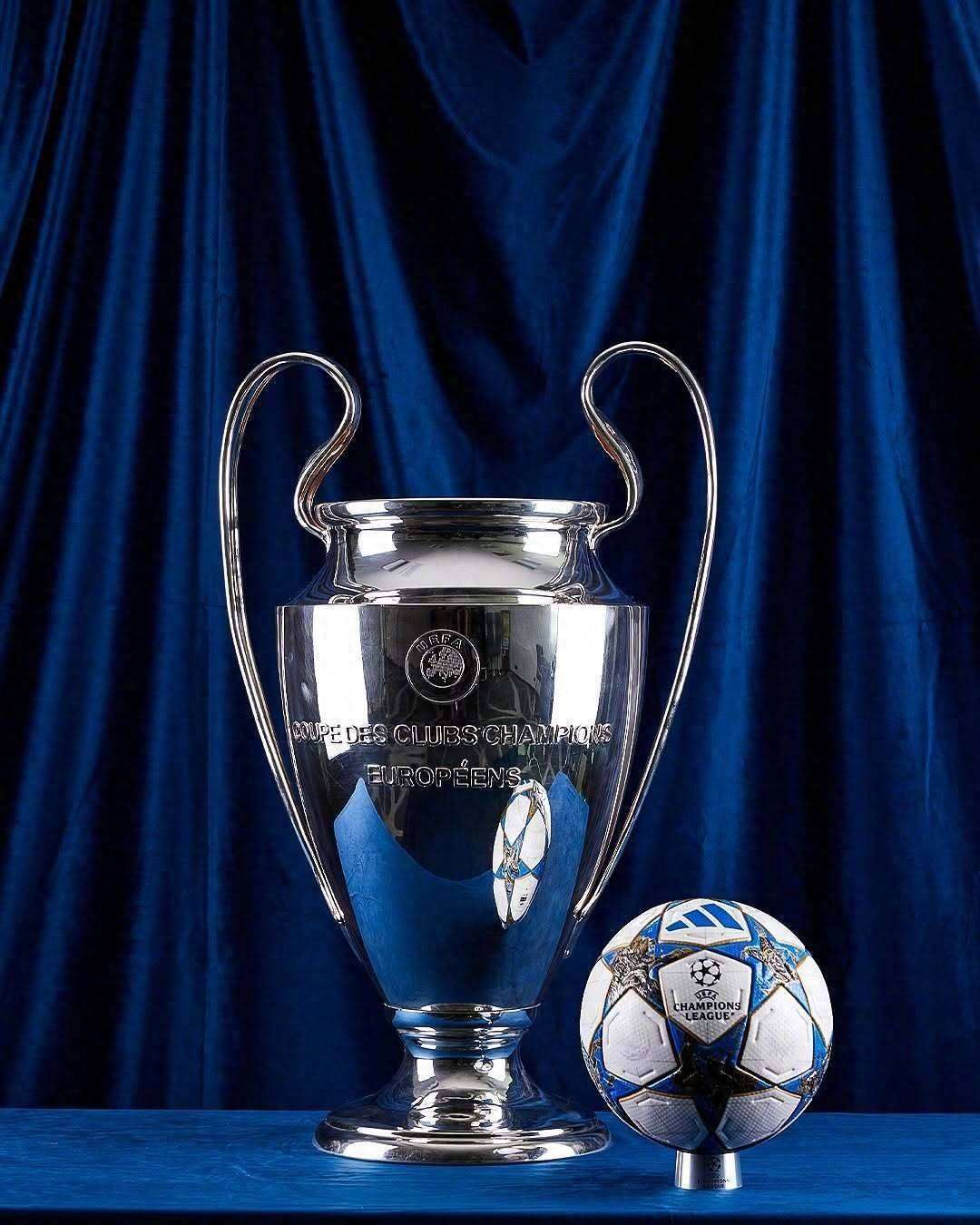 ＂贵州小伙陈治龙 挑战5.6世界巅峰难度李四光跳成功 全场沸腾了