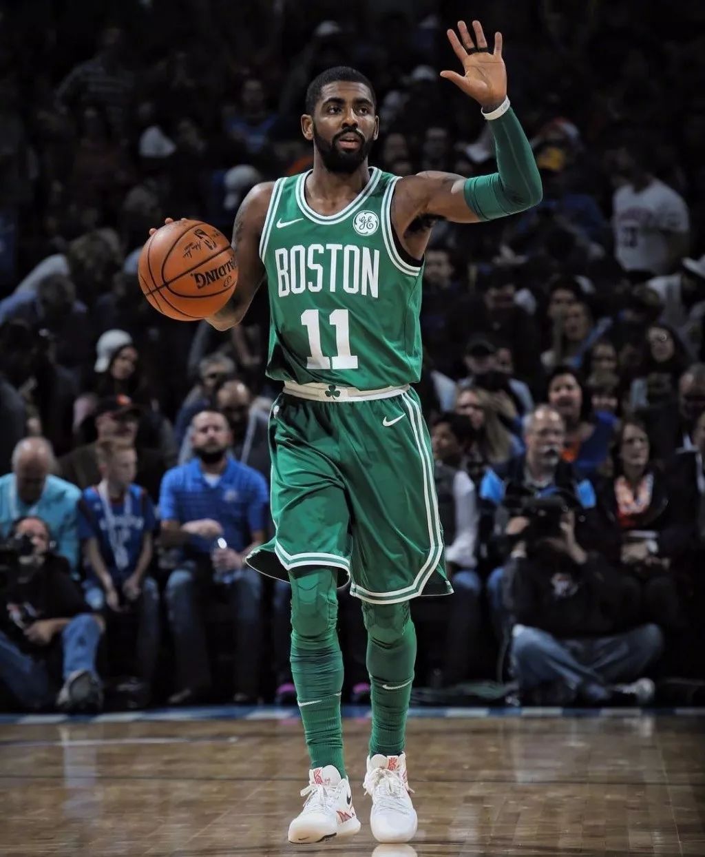 索尔斯克亚：02年欧冠半决赛我错失绝佳机会，基恩见我就提它