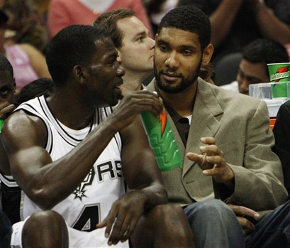 太全面了！杰伦·约翰逊过去5战场均接近30+14+11