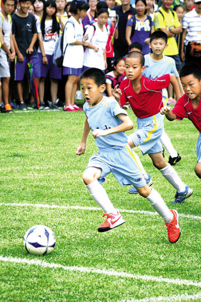 季后赛揭幕战，JDG成为首支被淘汰的战队，能在DRG手里赢两小局就不错了！