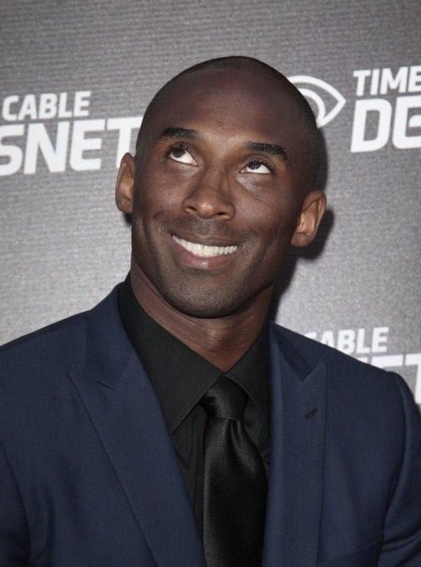 西甲｜一线队队医去世 巴塞VS奥沙延期进行